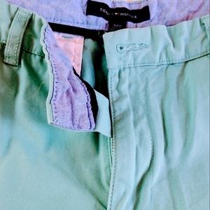 Tommy Hilfiger men's Chino Pants